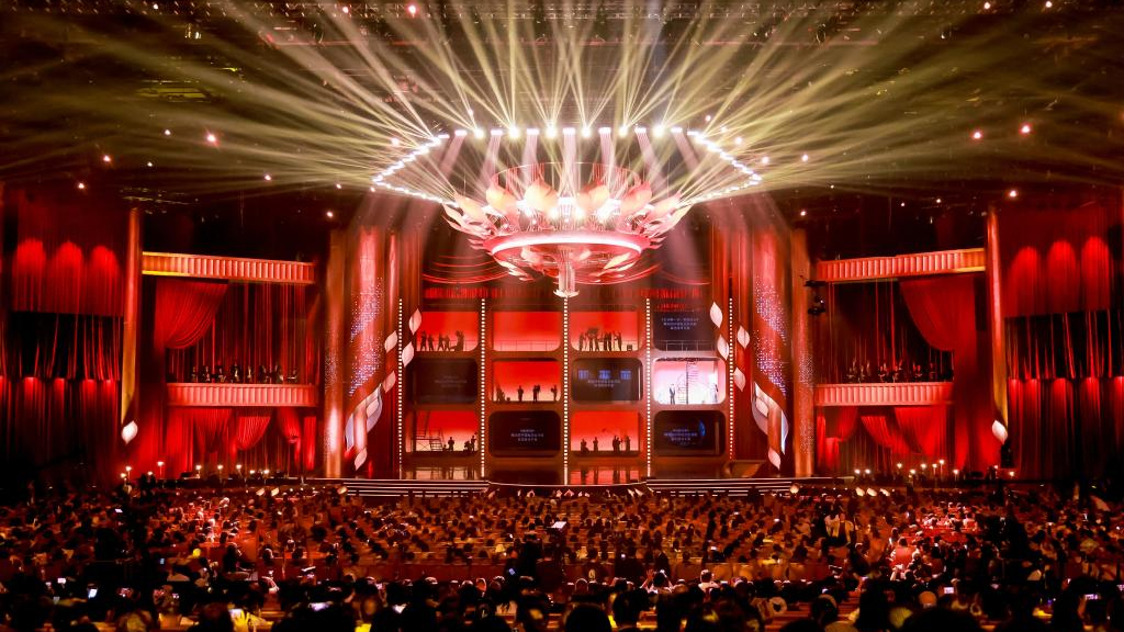 Telling good stories and portraying good characters: Insights into creative changes from the 38th Golden Rooster Awards